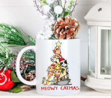 Load image into Gallery viewer, Animal Christmas Mugs
